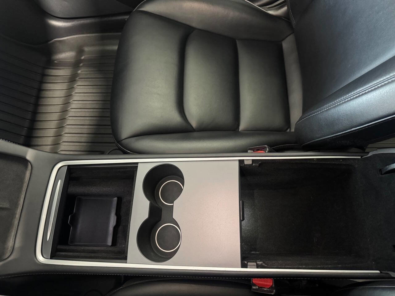 Used 2022 Tesla Model 3 image 38