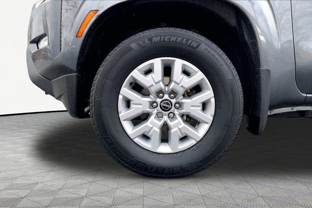 Used 2023 Nissan Frontier SV w/ SV Premium Package image 21