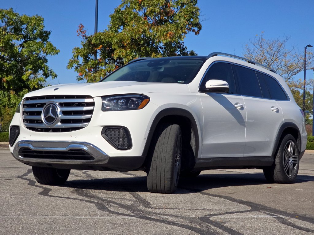 Used 2024 Mercedes-Benz GLS 450 4MATIC image 12