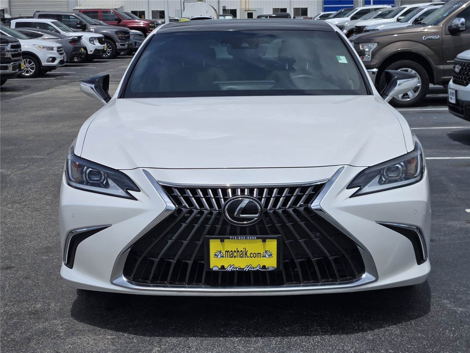 Used 2023 Lexus ES 350 w/ Premium Package FWD image 3