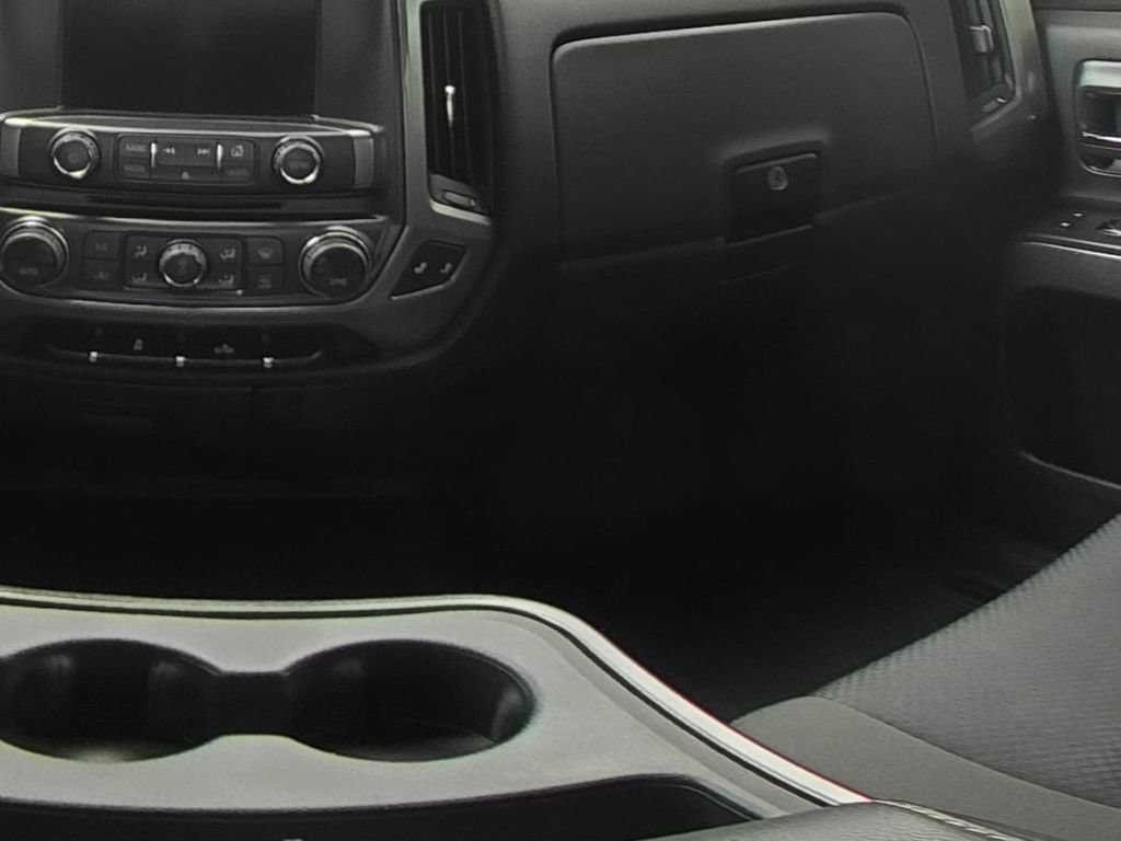 Used 2018 Chevrolet Silverado 1500 LT w/ All Star Edition AWD/4WD image 14