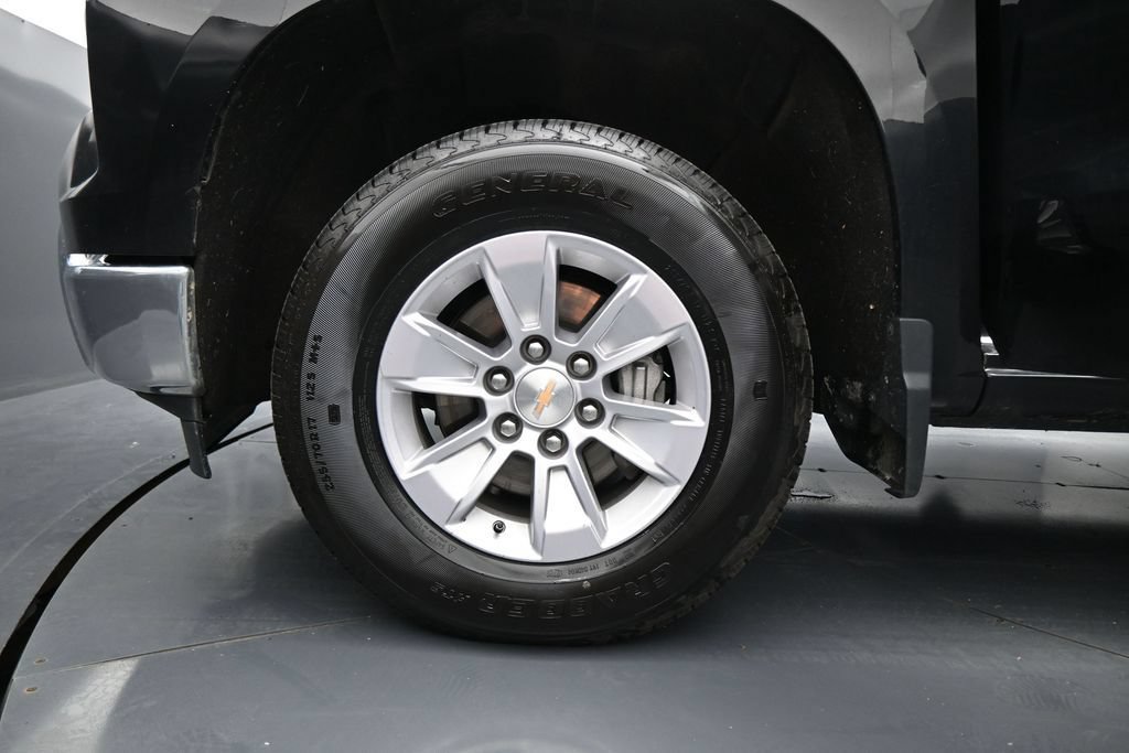 Used 2026 Chevrolet Silverado 1500 LT AWD/4WD image 26