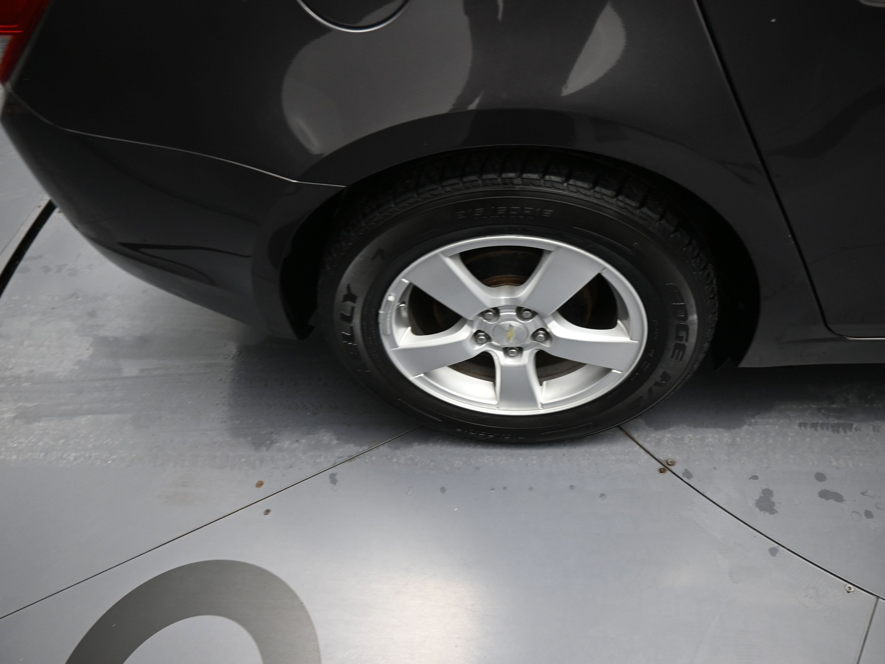 Used 2015 Chevrolet Cruze LT image 18