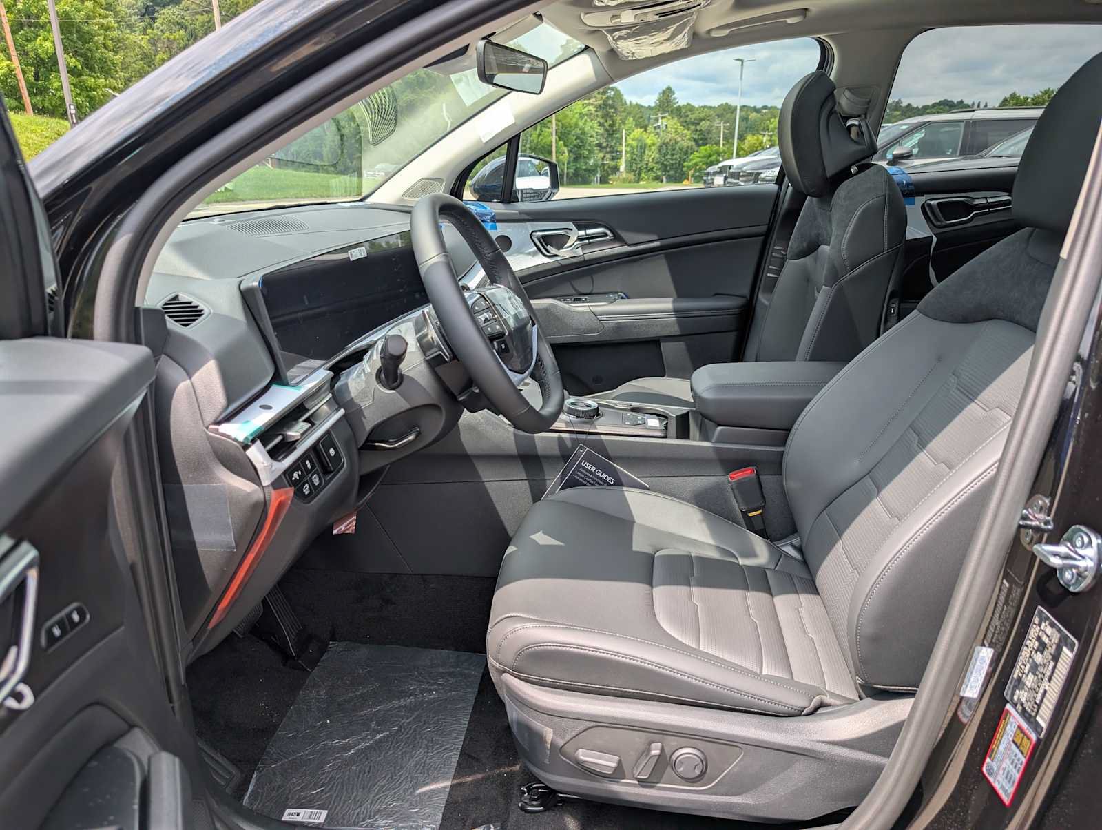 New 2027 Kia Sportage SX Prestige AWD/4WD image 4