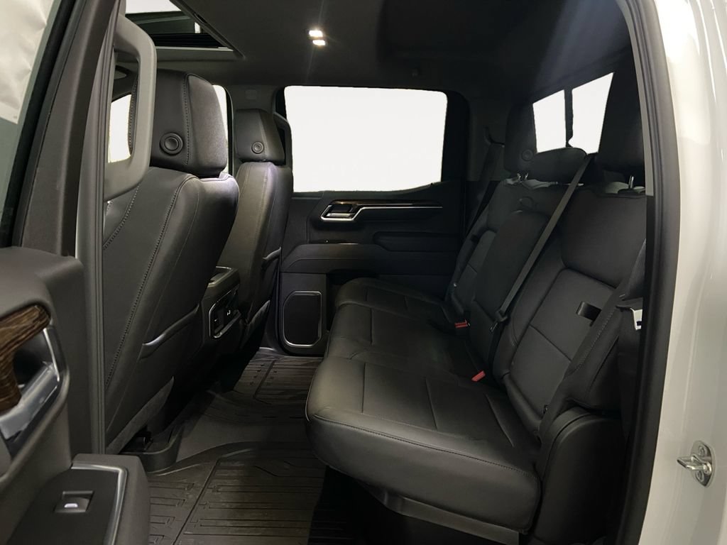 New 2026 GMC Sierra 1500 Elevation w/ Elevation Premium Package AWD/4WD image 13
