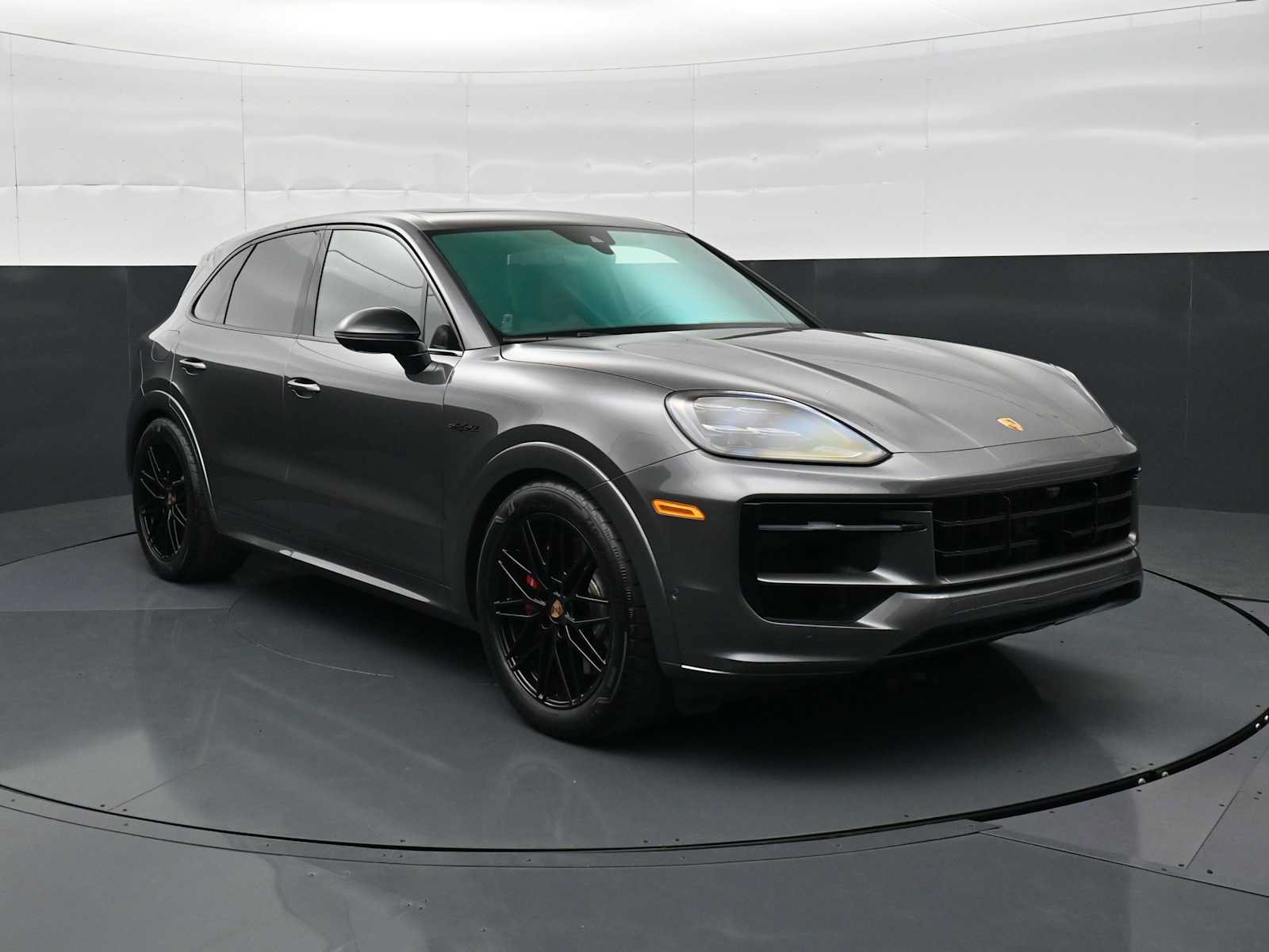Used 2026 Porsche Cayenne S AWD/4WD image 28