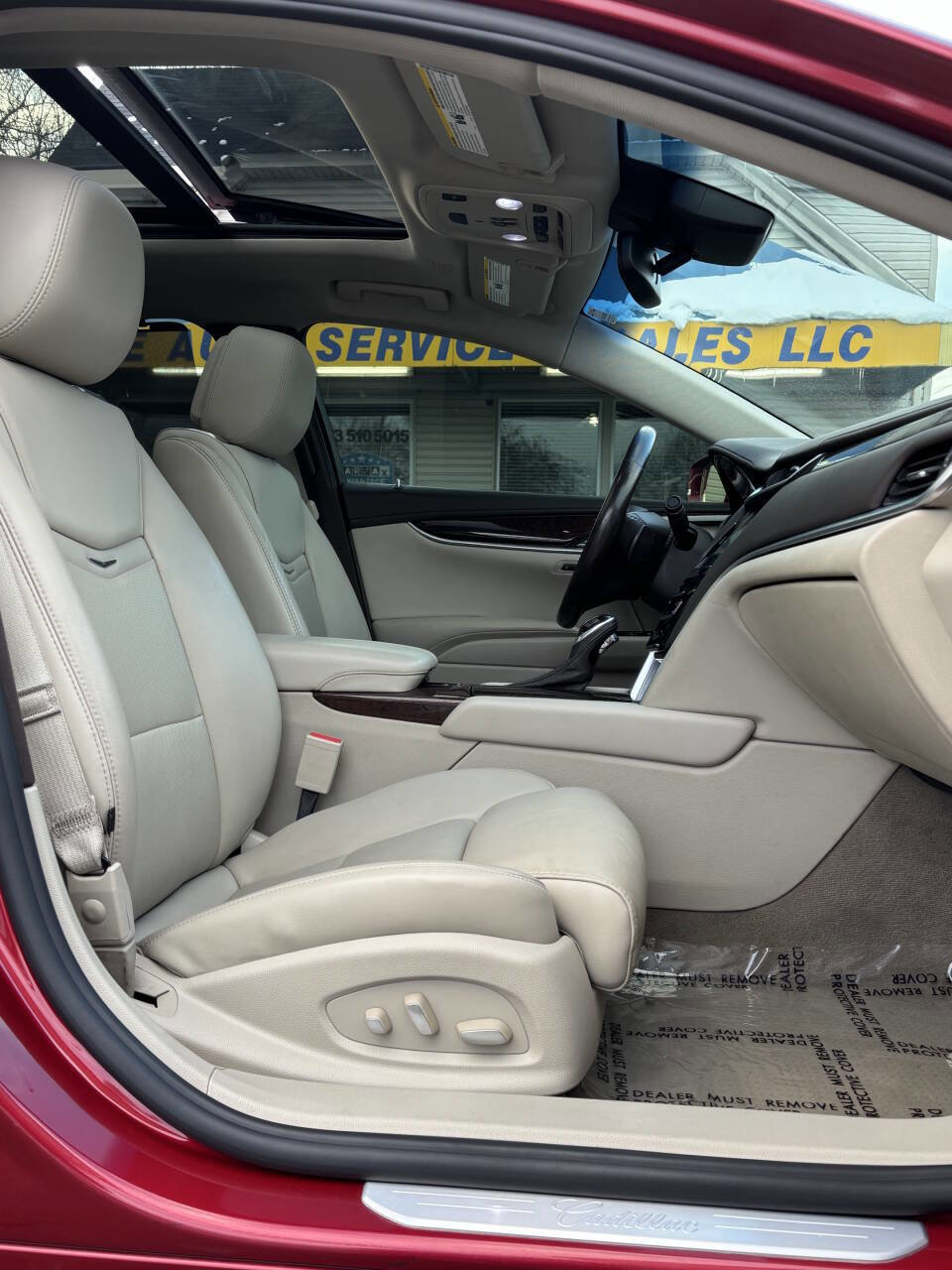 Used 2013 Cadillac XTS Premium image 20