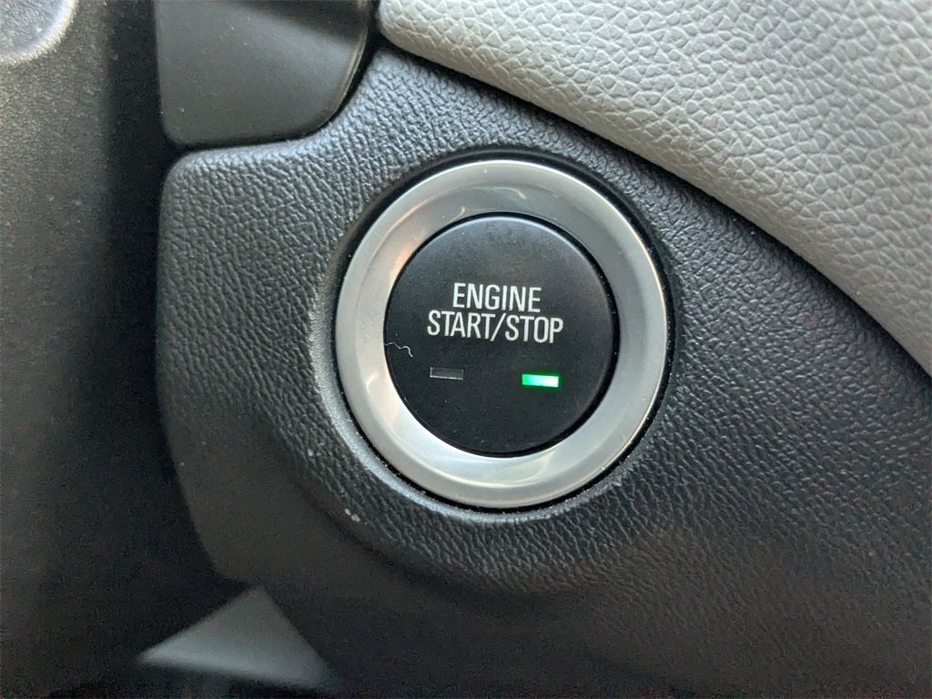 Used 2019 Chevrolet Equinox LT image 23