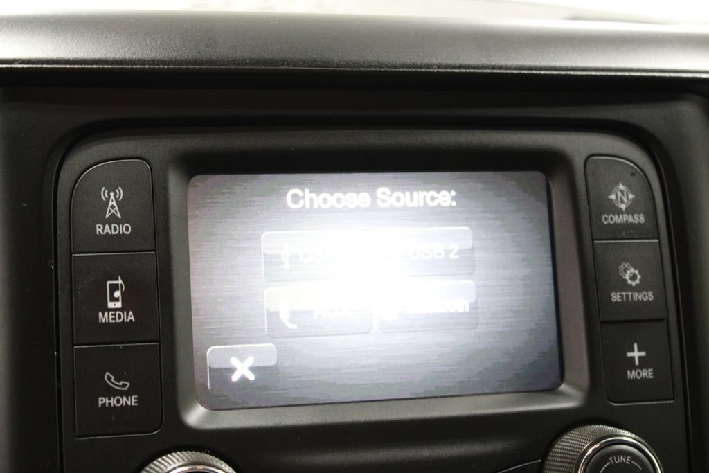 Used 2024 RAM 2500 Tradesman w/ Chrome Appearance Group AWD/4WD image 38
