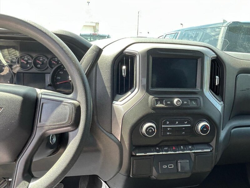 Used 2022 Chevrolet Silverado 1500 Custom RWD image 39