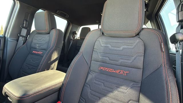 New 2026 Nissan Frontier PRO-4X w/ Pro-4x Convenience Package image 11