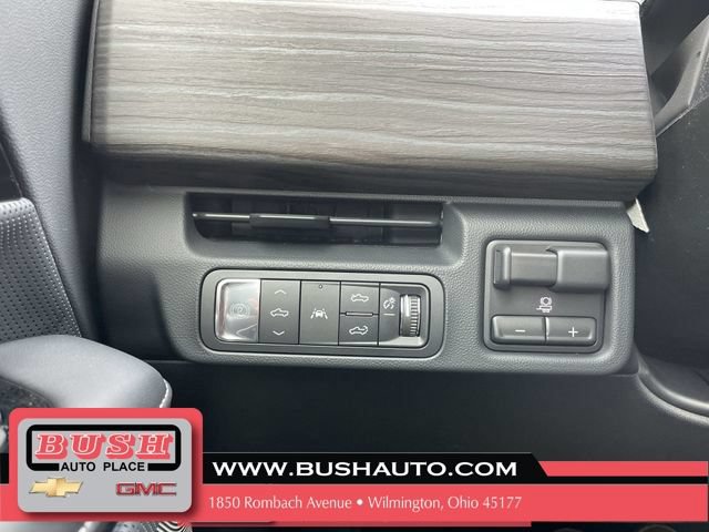 New 2025 GMC Sierra EV Denali AWD/4WD image 17