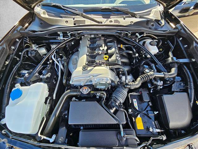 Used 2023 MAZDA MX-5 Miata Grand Touring w/ Appearance Package image 25