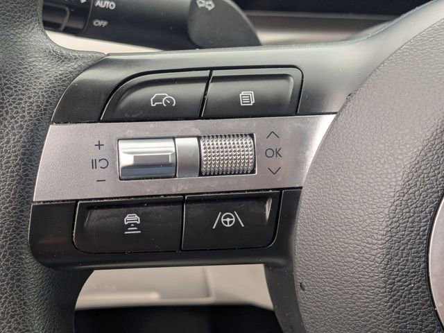 Used 2025 Hyundai Tucson SEL image 17