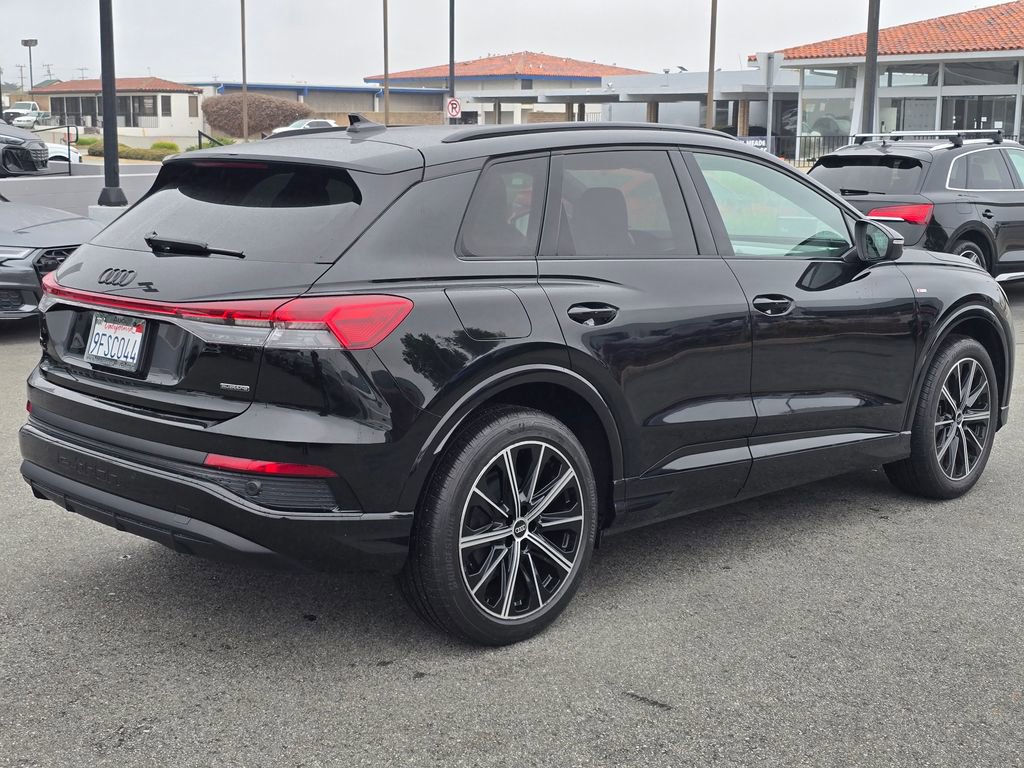 Used 2022 Audi Q4 e-tron Premium Plus w/ Premium Plus AWD/4WD image 4