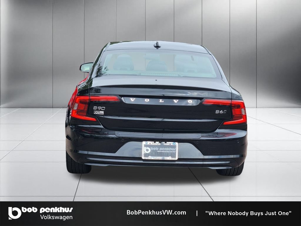 Used 2022 Volvo S90 B6 Momentum AWD/4WD image 26