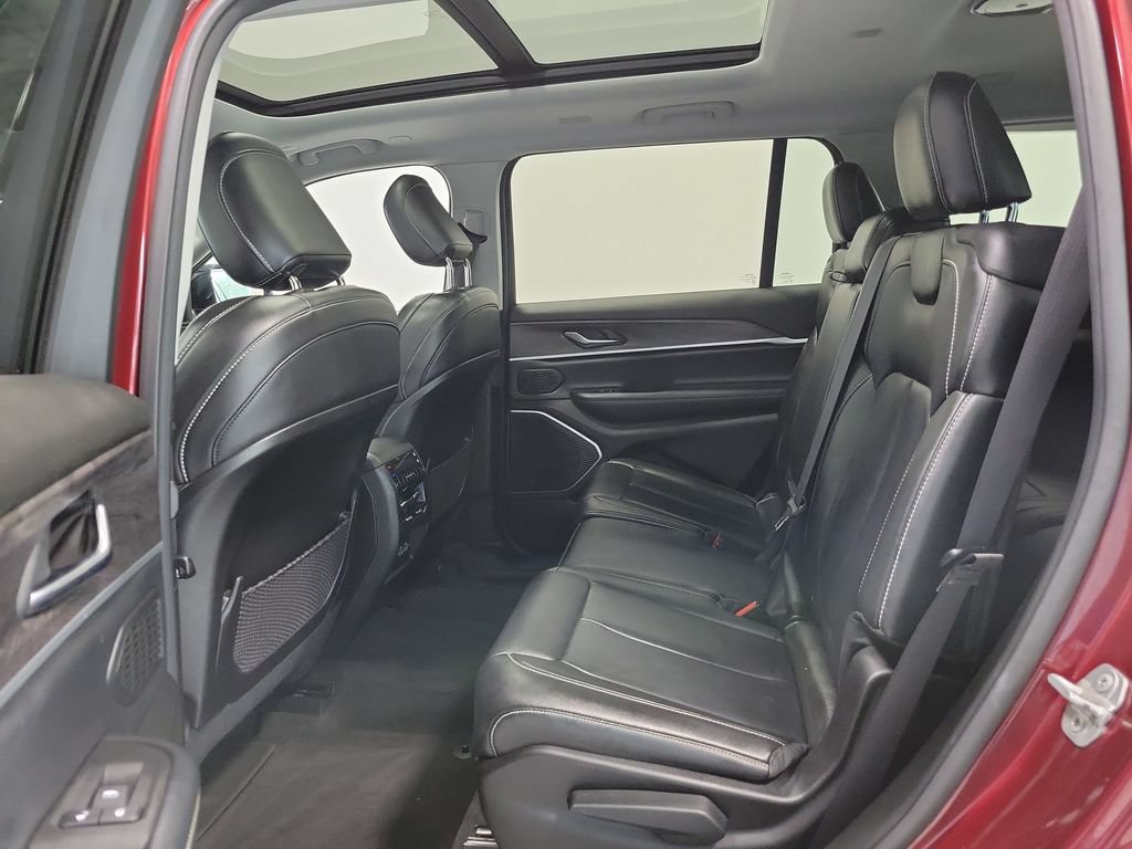 Used 2021 Jeep Grand Cherokee L Limited w/ Trailer Tow Group (B) AWD/4WD image 27
