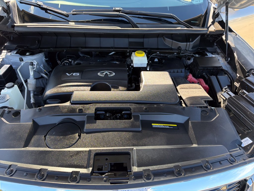 Used 2023 INFINITI QX60 Sensory w/ Cargo Package FWD image 25