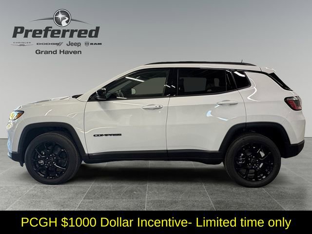New 2026 Jeep Compass Latitude w/ Quick Order Package 29K image 3