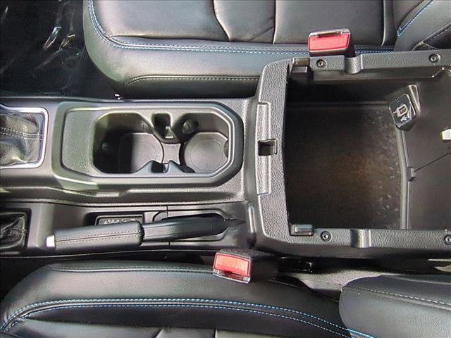 Used 2024 Jeep Wrangler Unlimited Rubicon 4xe w/ Capability Package image 15