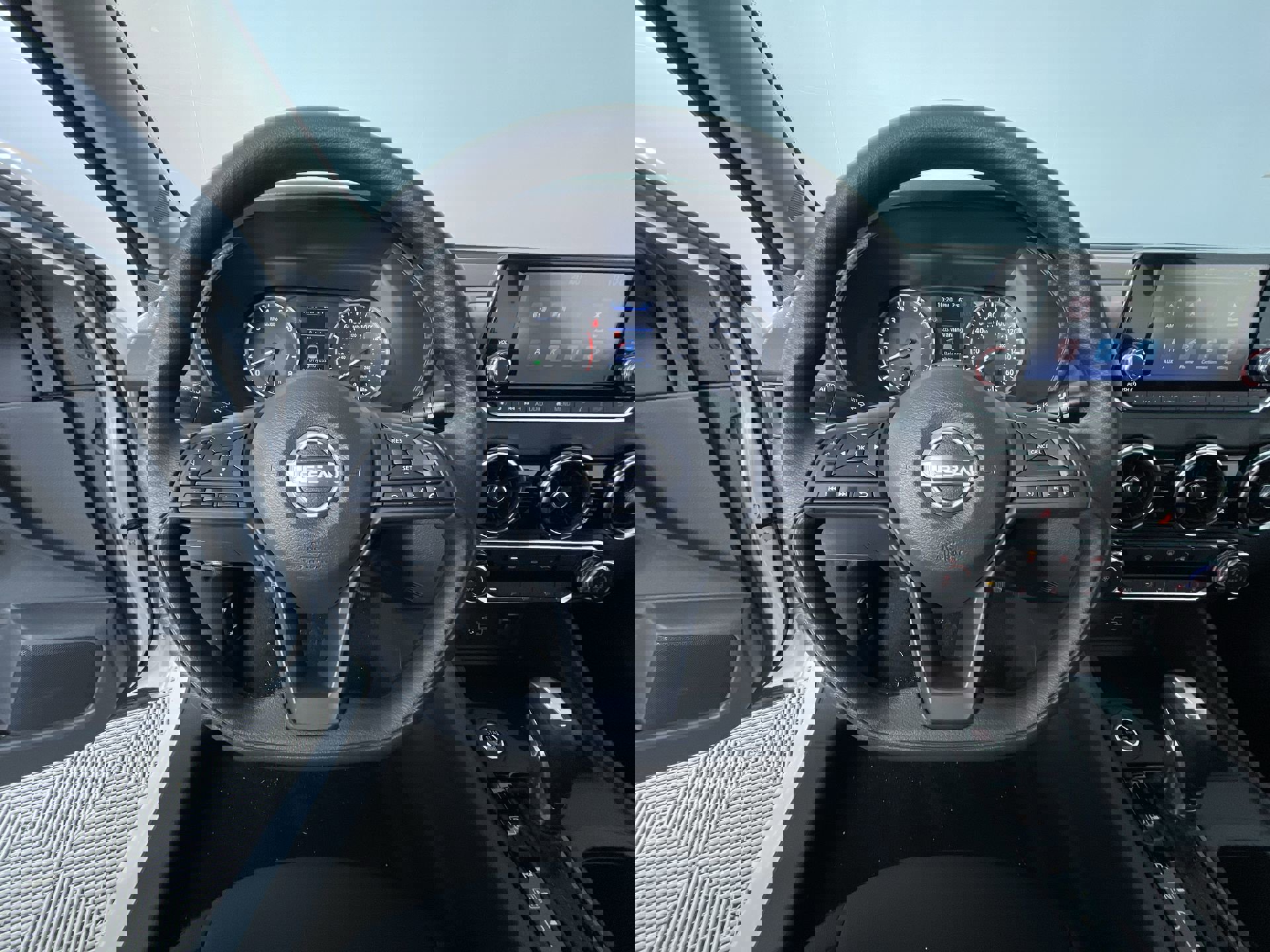 New 2025 Nissan Sentra S image 15