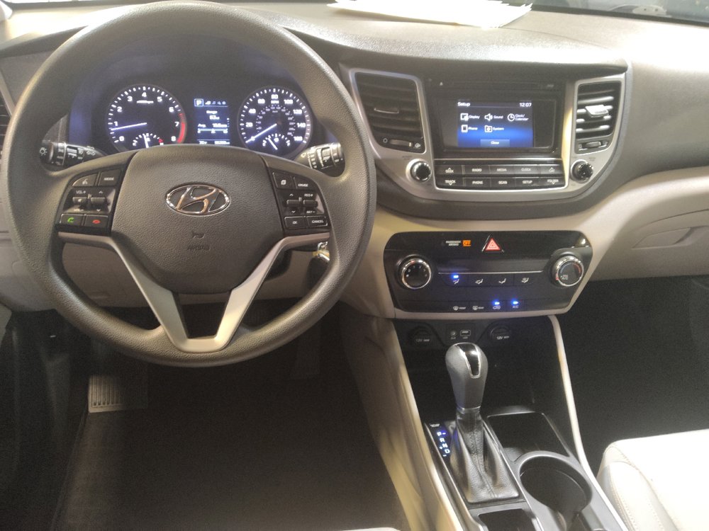 Used 2017 Hyundai Tucson SE w/ SE Popular Package 02 AWD/4WD image 22