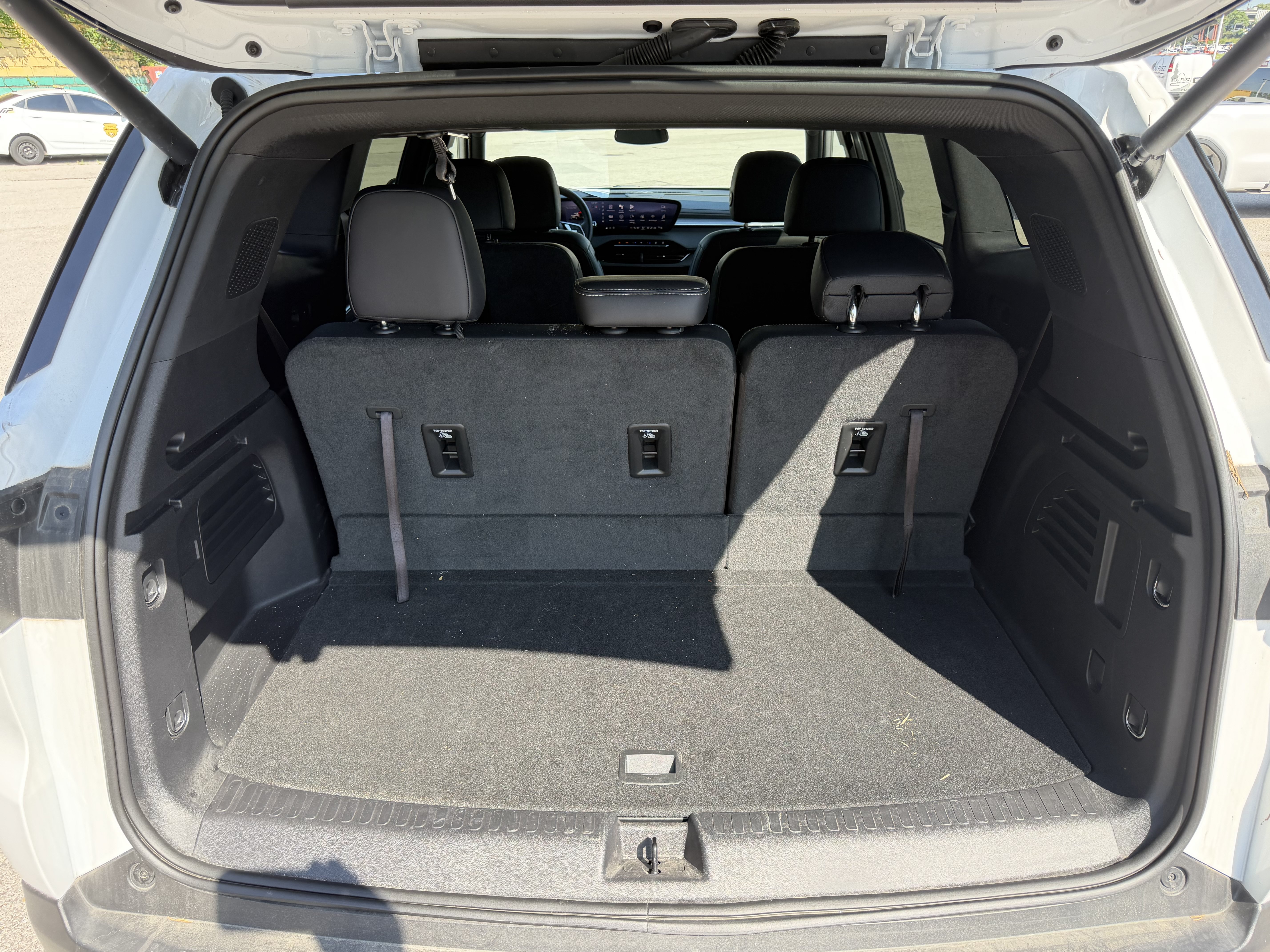 Used 2025 Buick Enclave Preferred FWD image 9