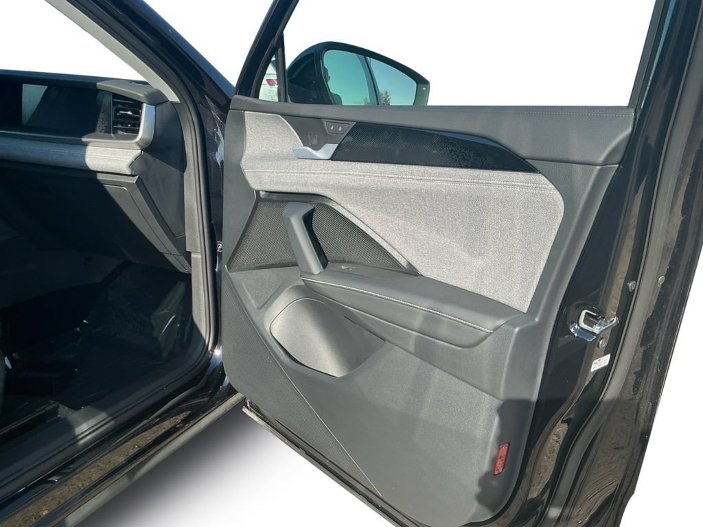 New 2026 Volkswagen Tiguan S AWD/4WD image 17