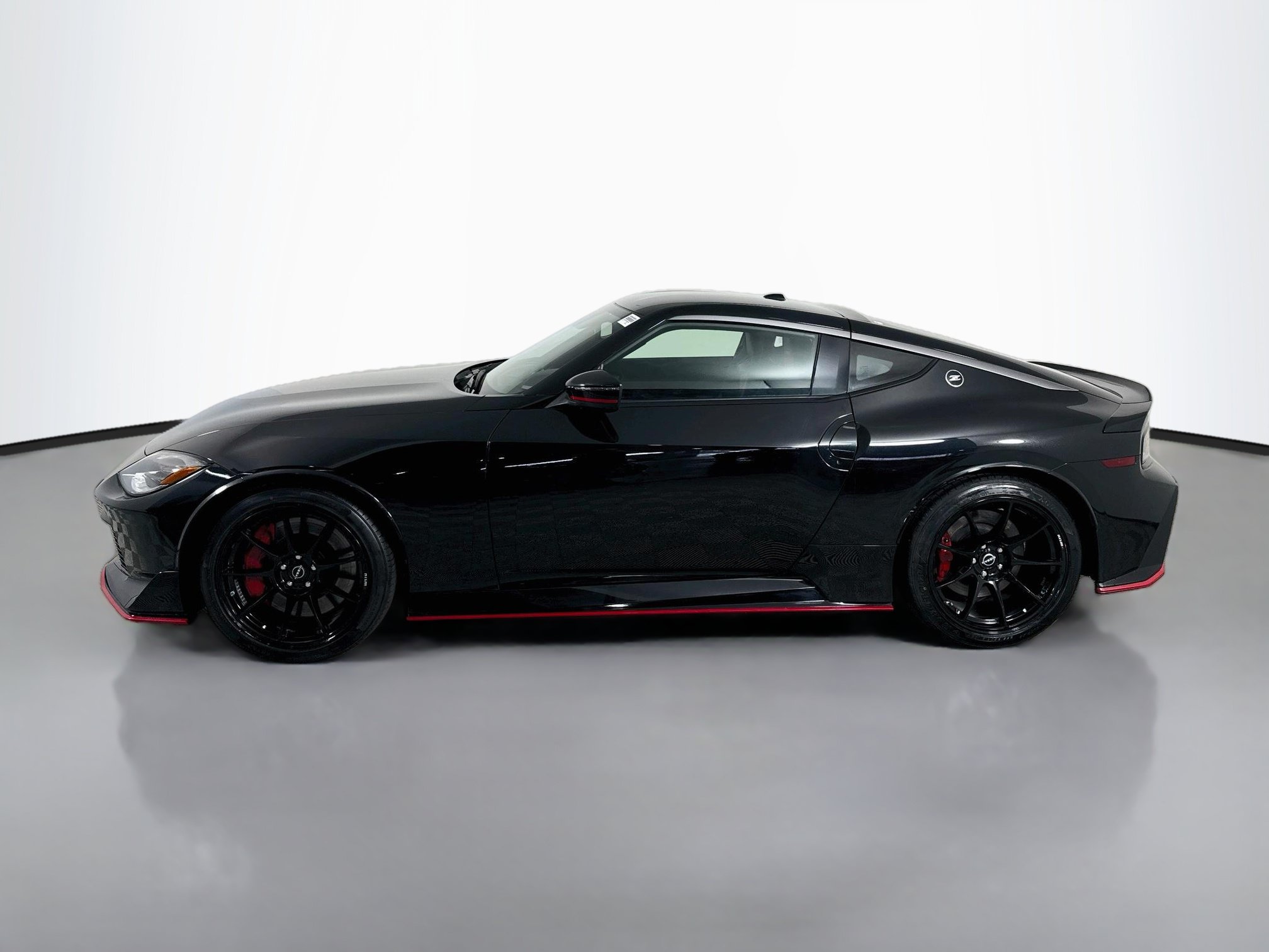Used 2024 Nissan Z NISMO w/ Floor Mat Package RWD image 6