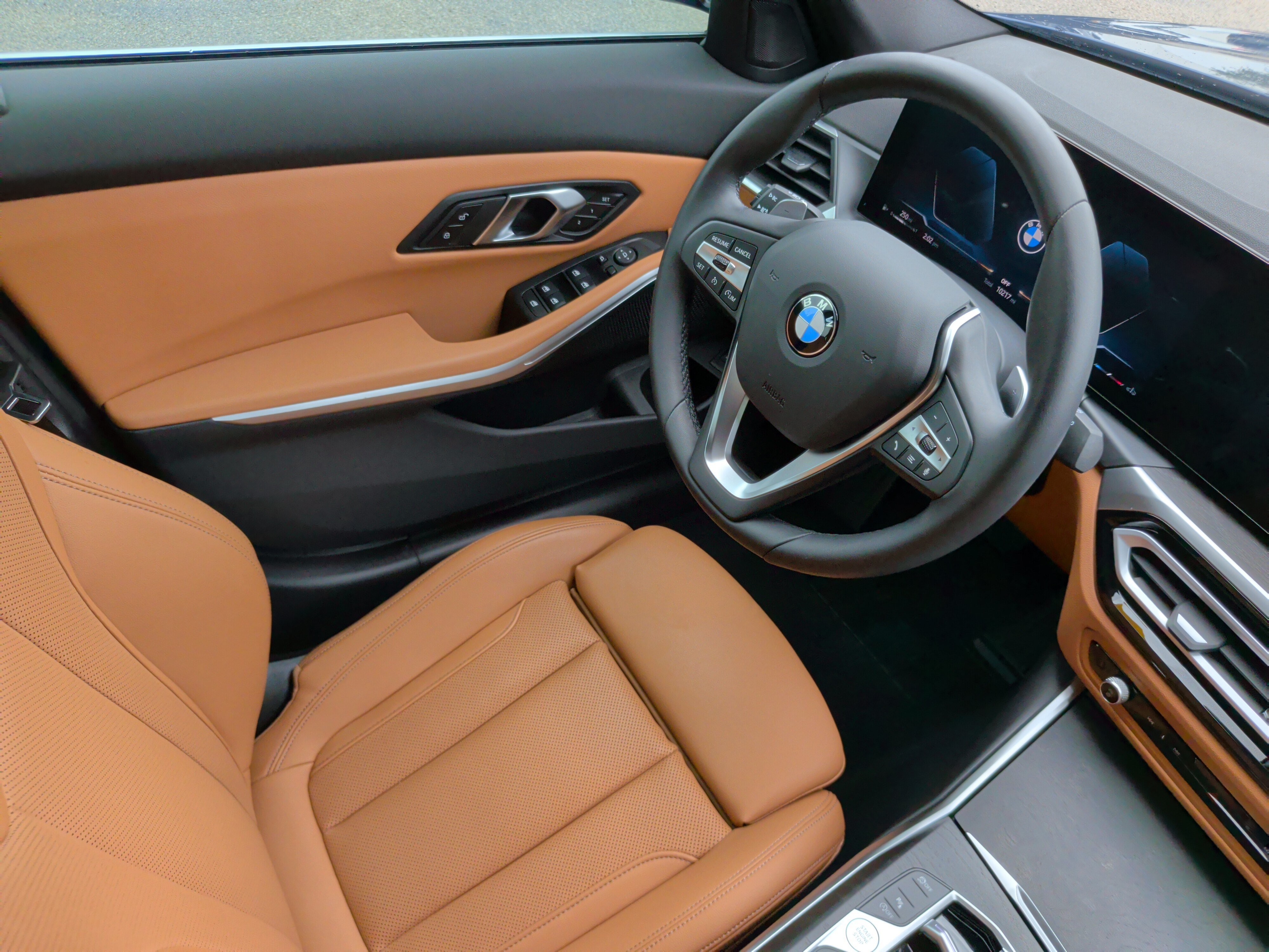 Certified 2024 BMW 330i Sedan w/ Convenience Package RWD image 35