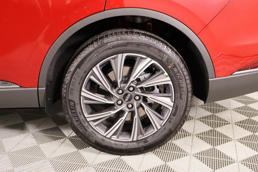 New 2026 Lincoln Aviator AWD image 19