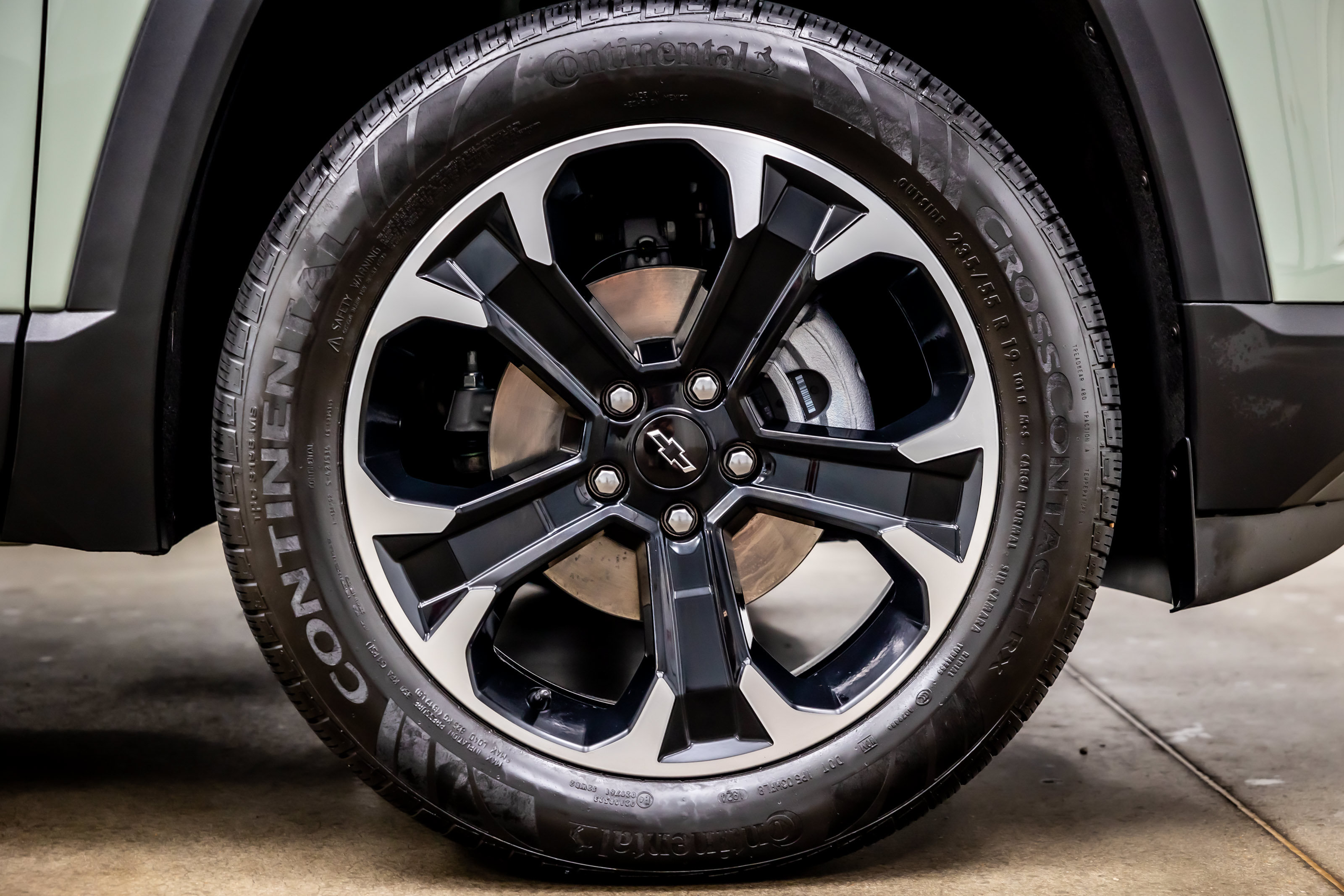 Used 2025 Chevrolet Equinox LT FWD image 35