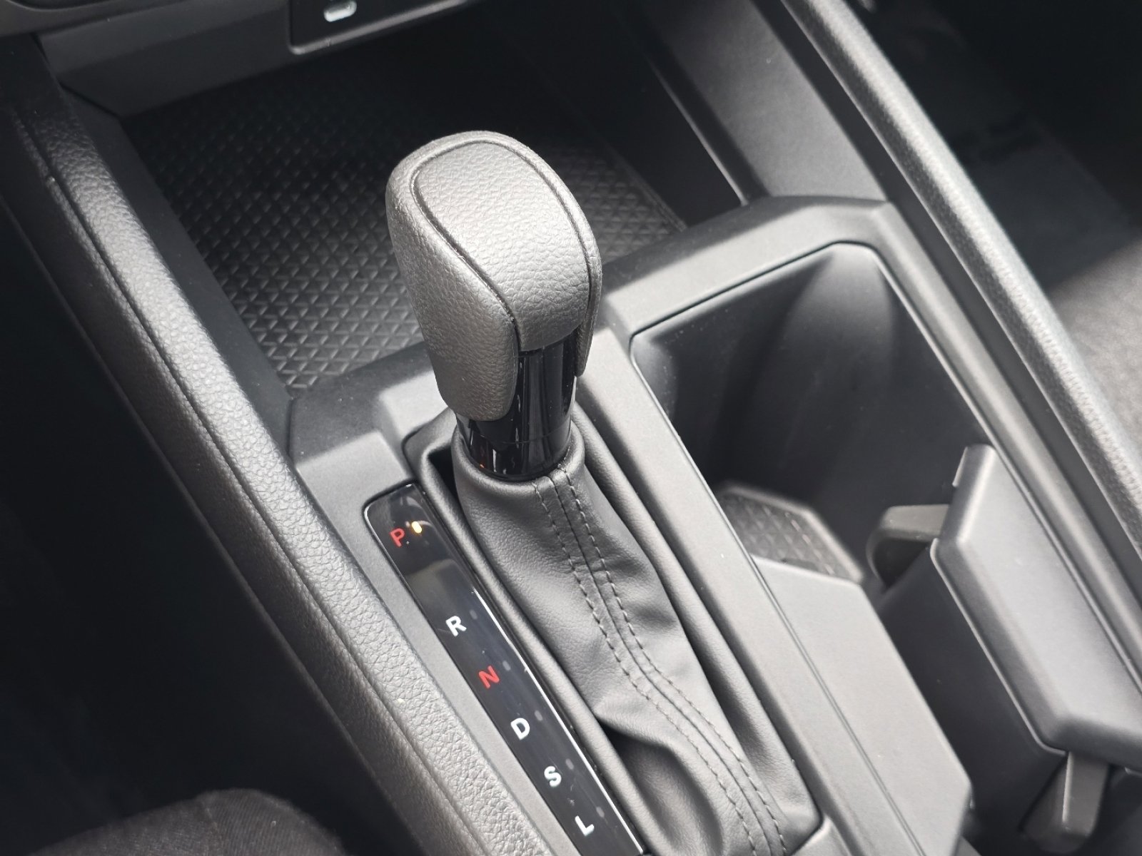 Certified 2024 Honda Accord LX image 27