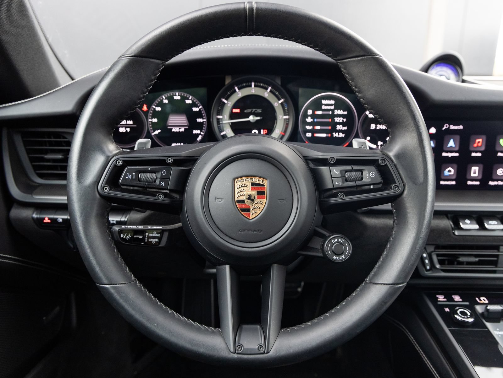 Certified 2023 Porsche 911 Carrera GTS RWD image 13