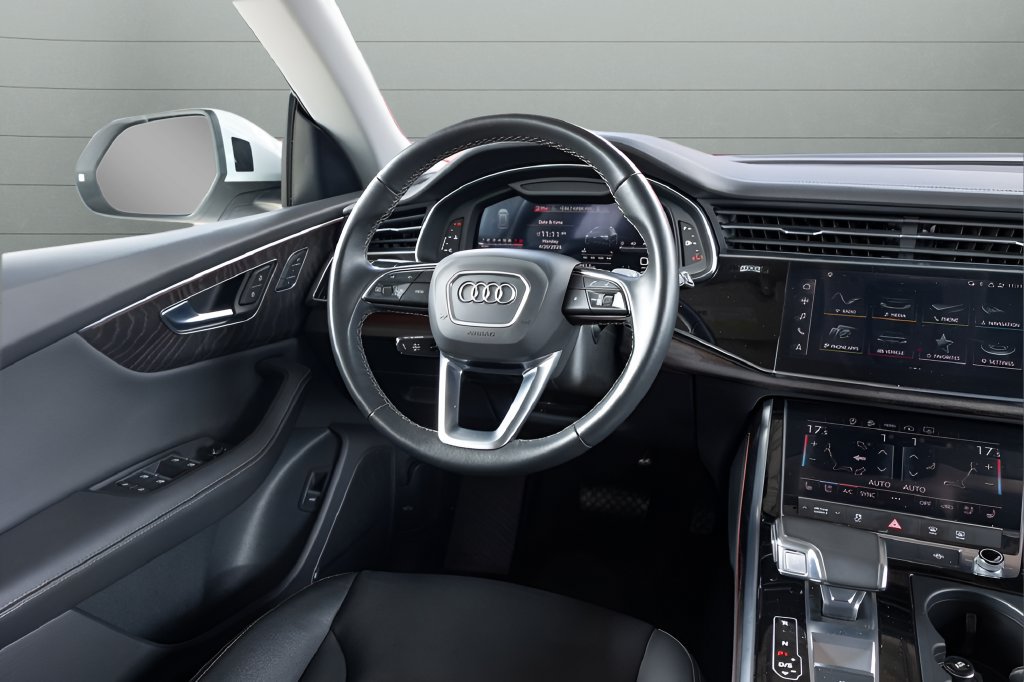 Used 2023 Audi Q8 Premium Plus AWD/4WD image 29