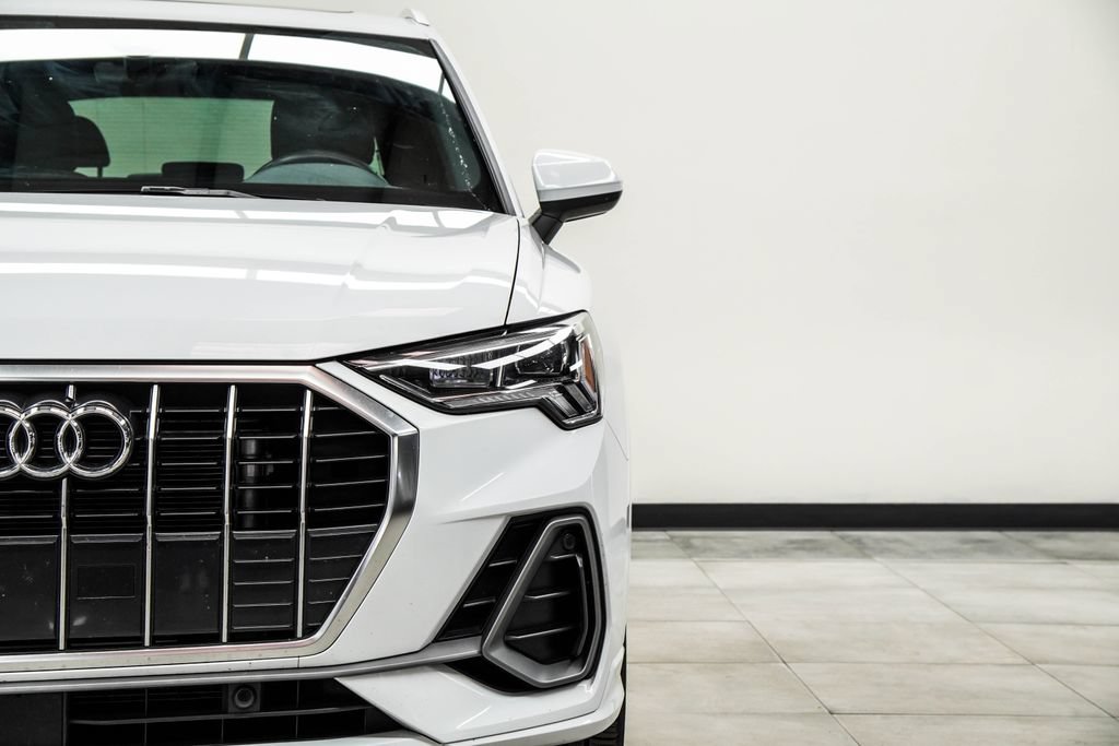 Used 2025 Audi Q3 2.0T Premium AWD/4WD image 8