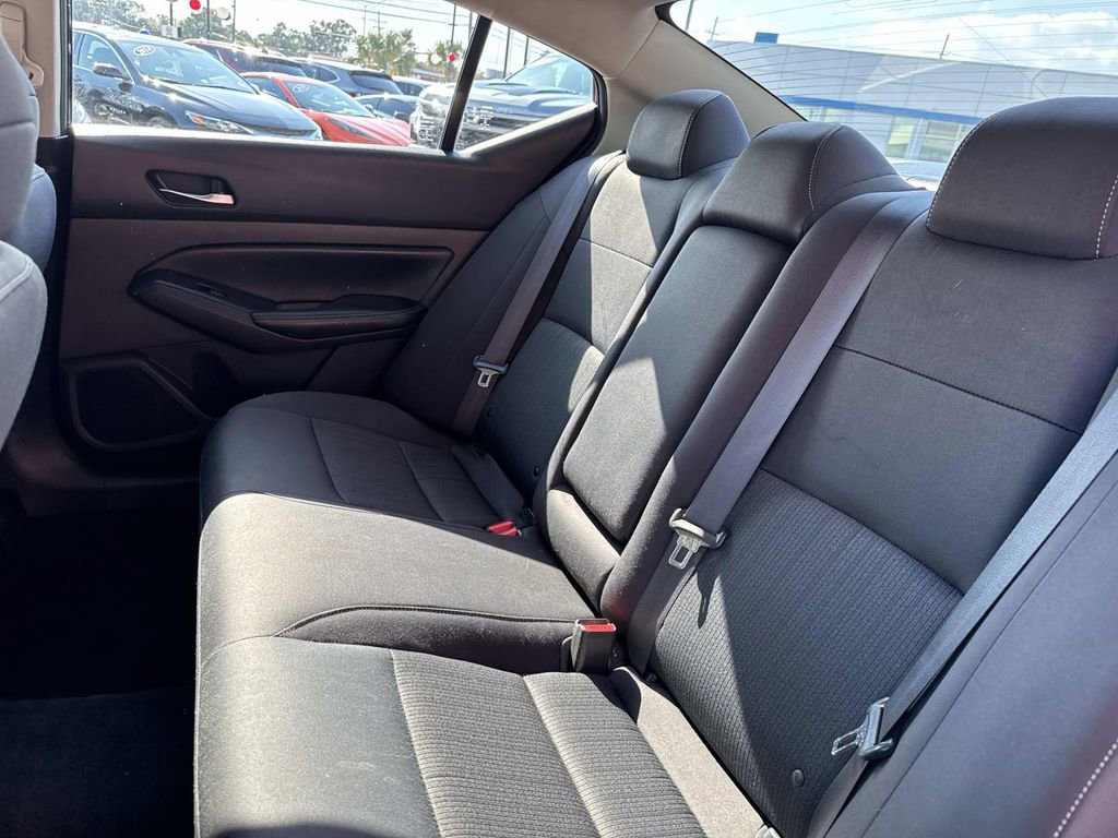 Used 2019 Nissan Altima 2.5 S image 16