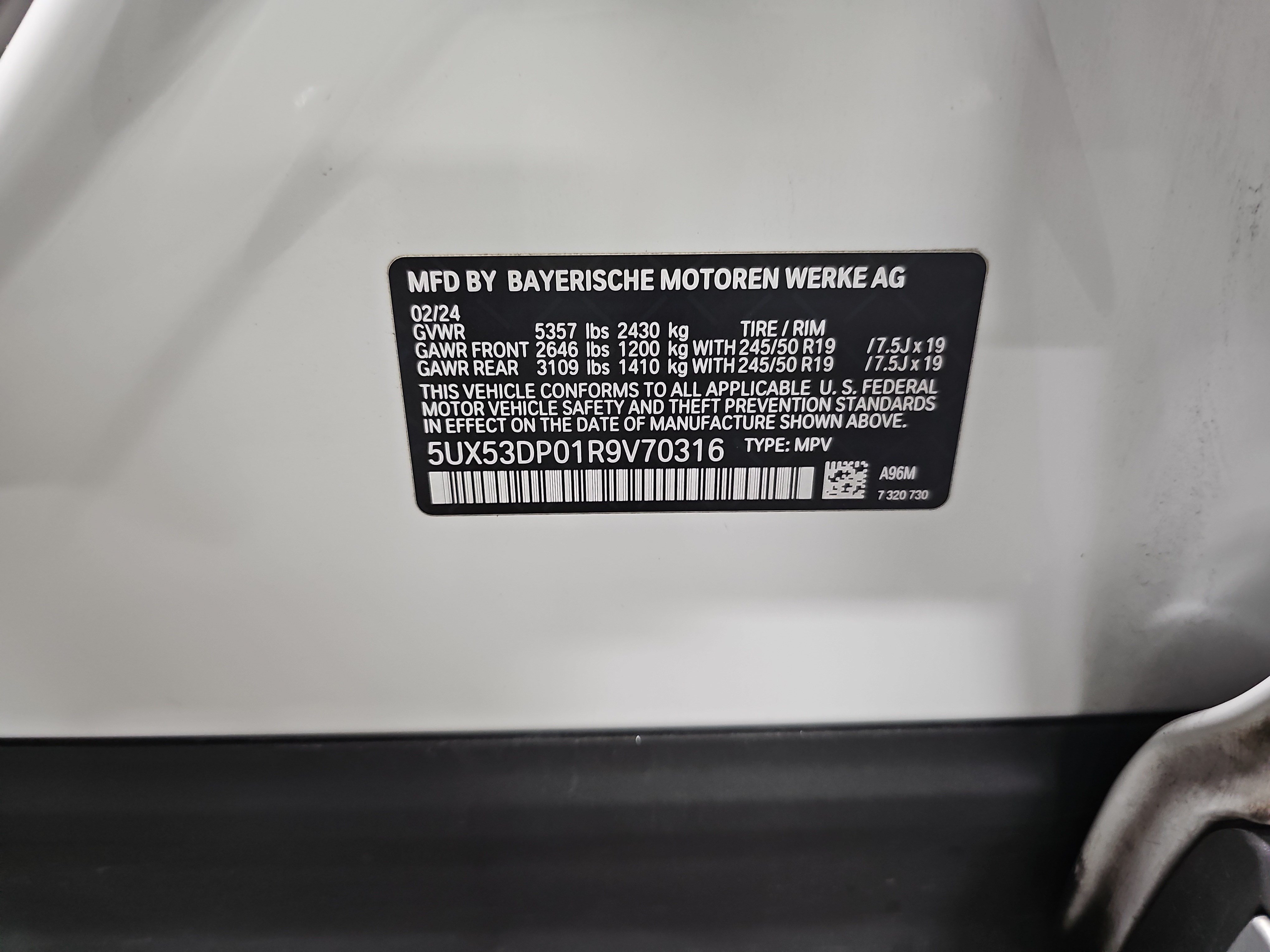 Certified 2024 BMW X3 xDrive30i w/ Premium Package AWD/4WD image 38
