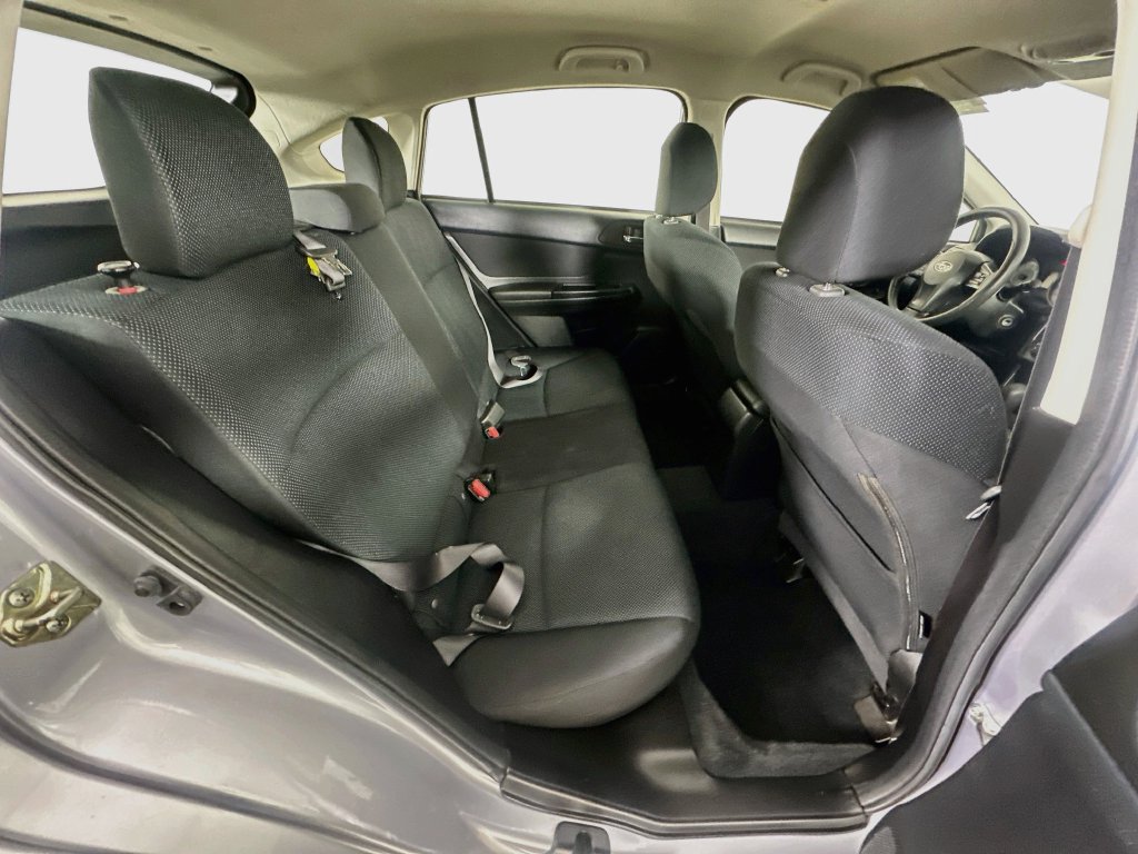 Used 2013 Subaru Impreza 2.0i Premium w/ All-Weather Pkg AWD/4WD image 7