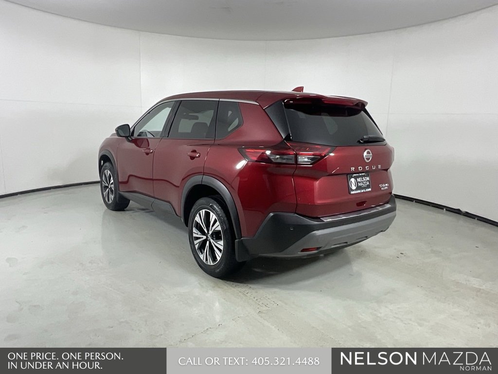 Used 2021 Nissan Rogue SV image 6