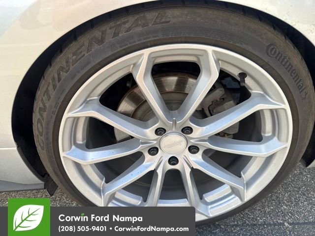 Used 2017 Ford Mustang GT RWD image 12