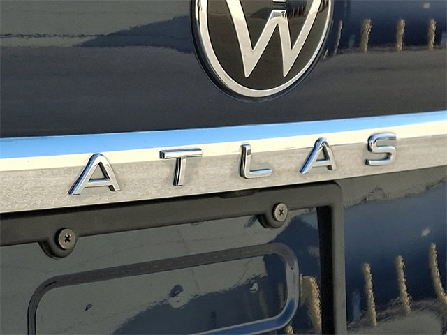 Used 2022 Volkswagen Atlas Cross Sport SE image 31