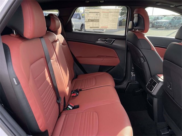 New 2026 Kia Sportage SX image 17