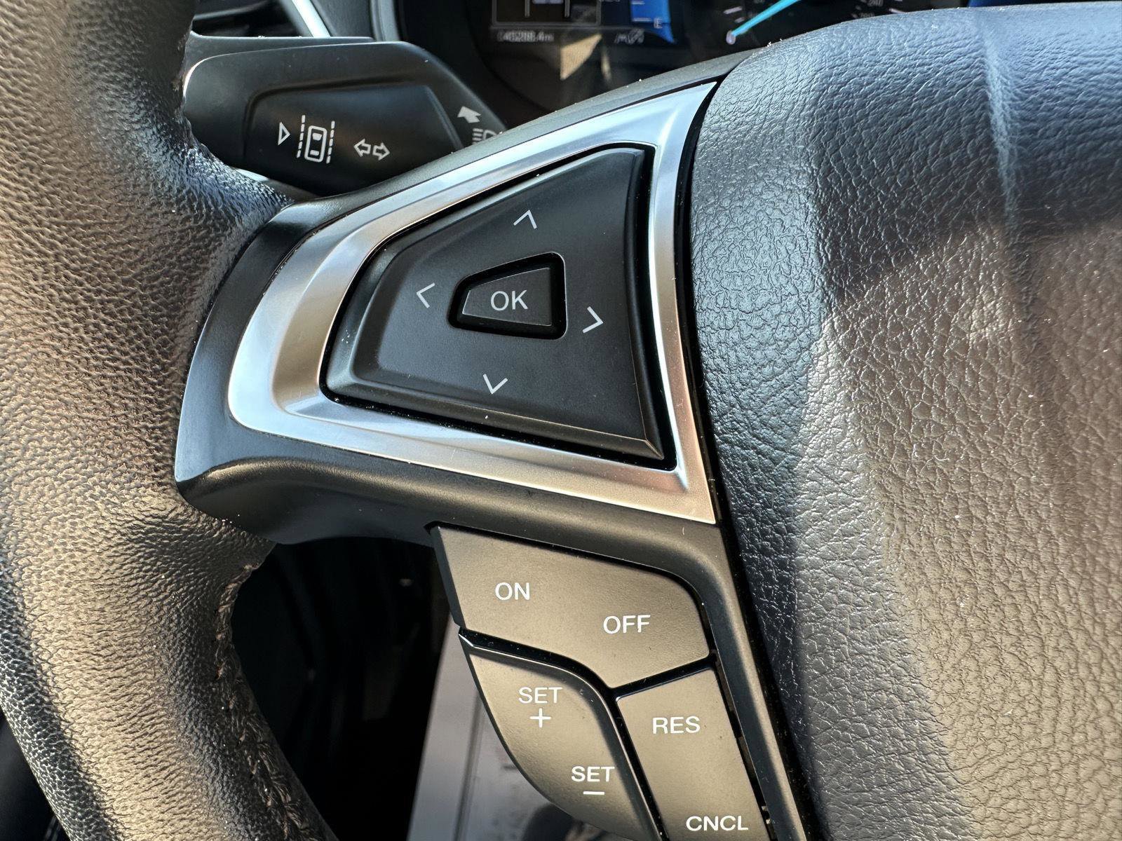 Used 2024 Ford Edge Titanium image 26