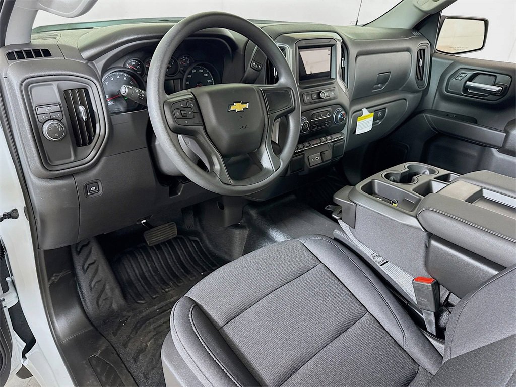 New 2026 Chevrolet Silverado 1500 W/T w/ Trailering Package image 5