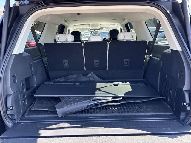 New 2026 Lincoln Navigator L Premier AWD/4WD image 11