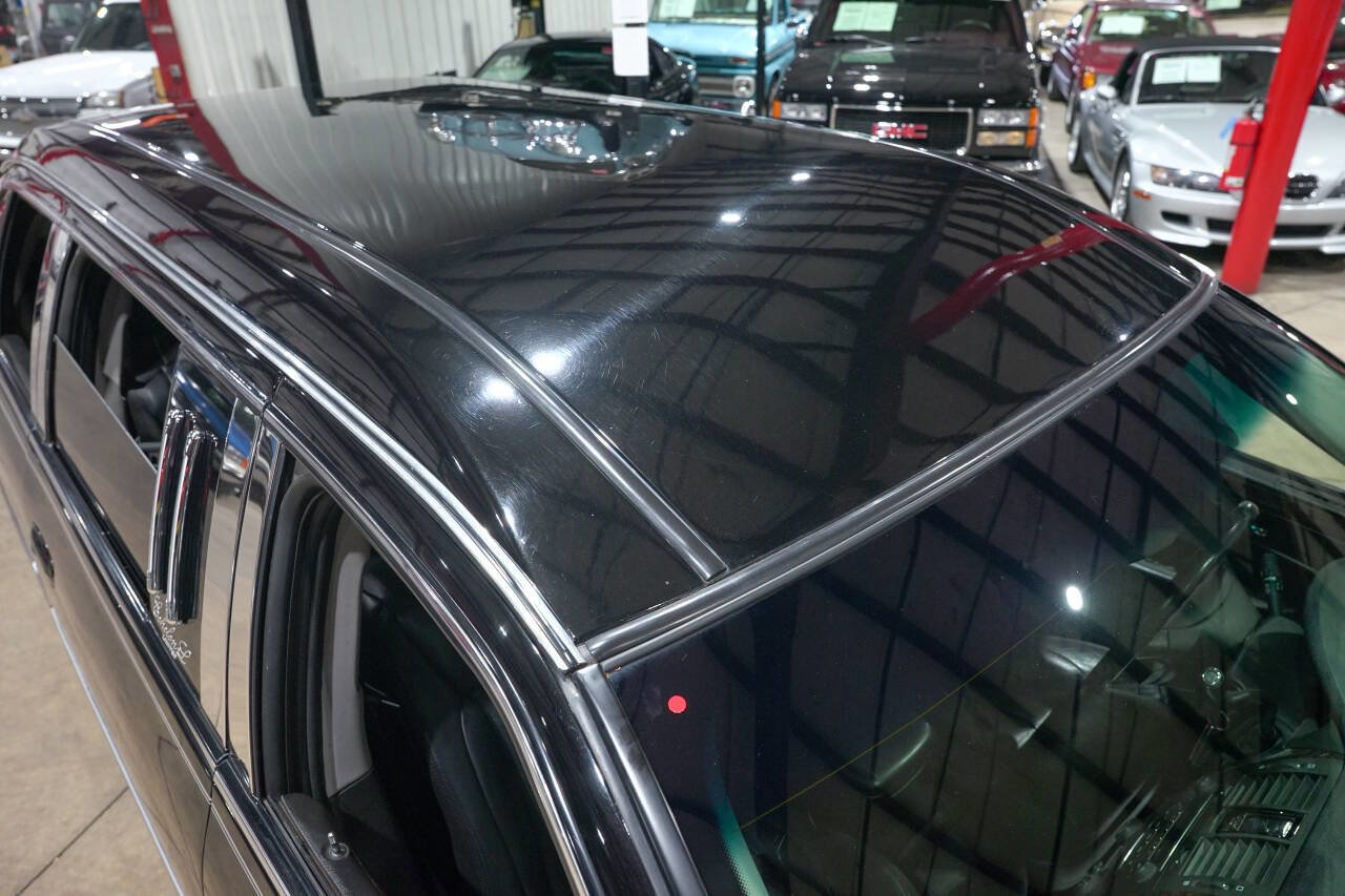 Used 2008 Cadillac DTS Limousine FWD image 19