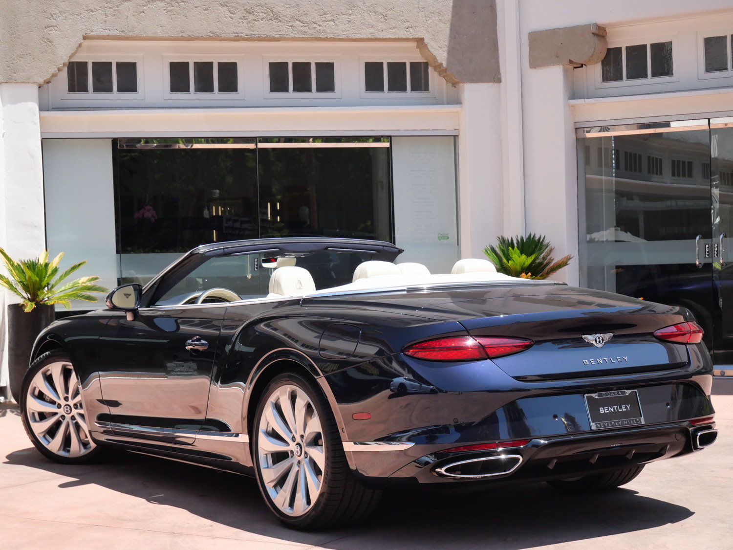 New 2026 Bentley Continental GT AWD/4WD image 3