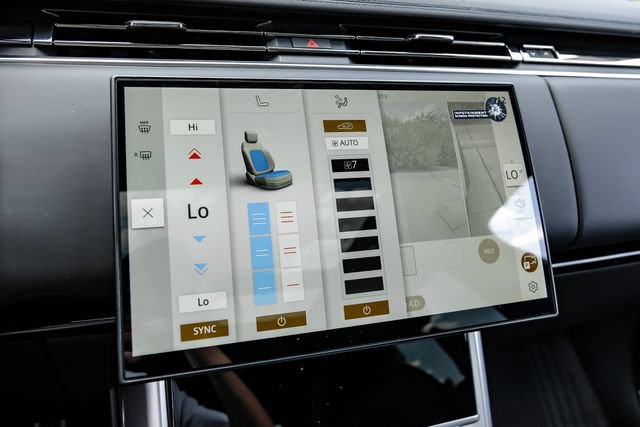 New 2026 Land Rover Range Rover SE AWD/4WD image 40
