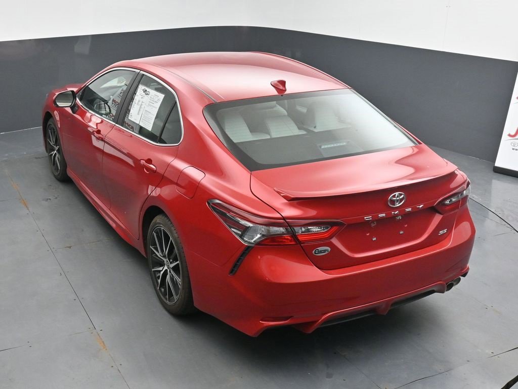 Used 2022 Toyota Camry SE image 26